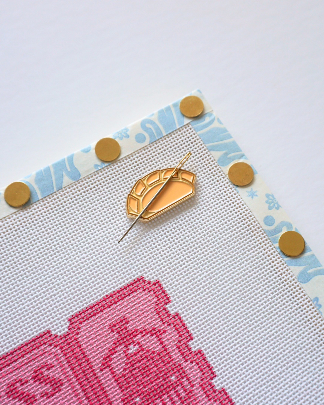 Dumpling Needle Minder